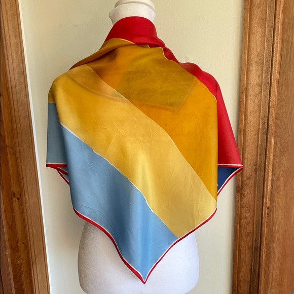 VERA NEUMANN Vintage Vibrant Colorblock Silky Square Scarf - Picture 4 of 16